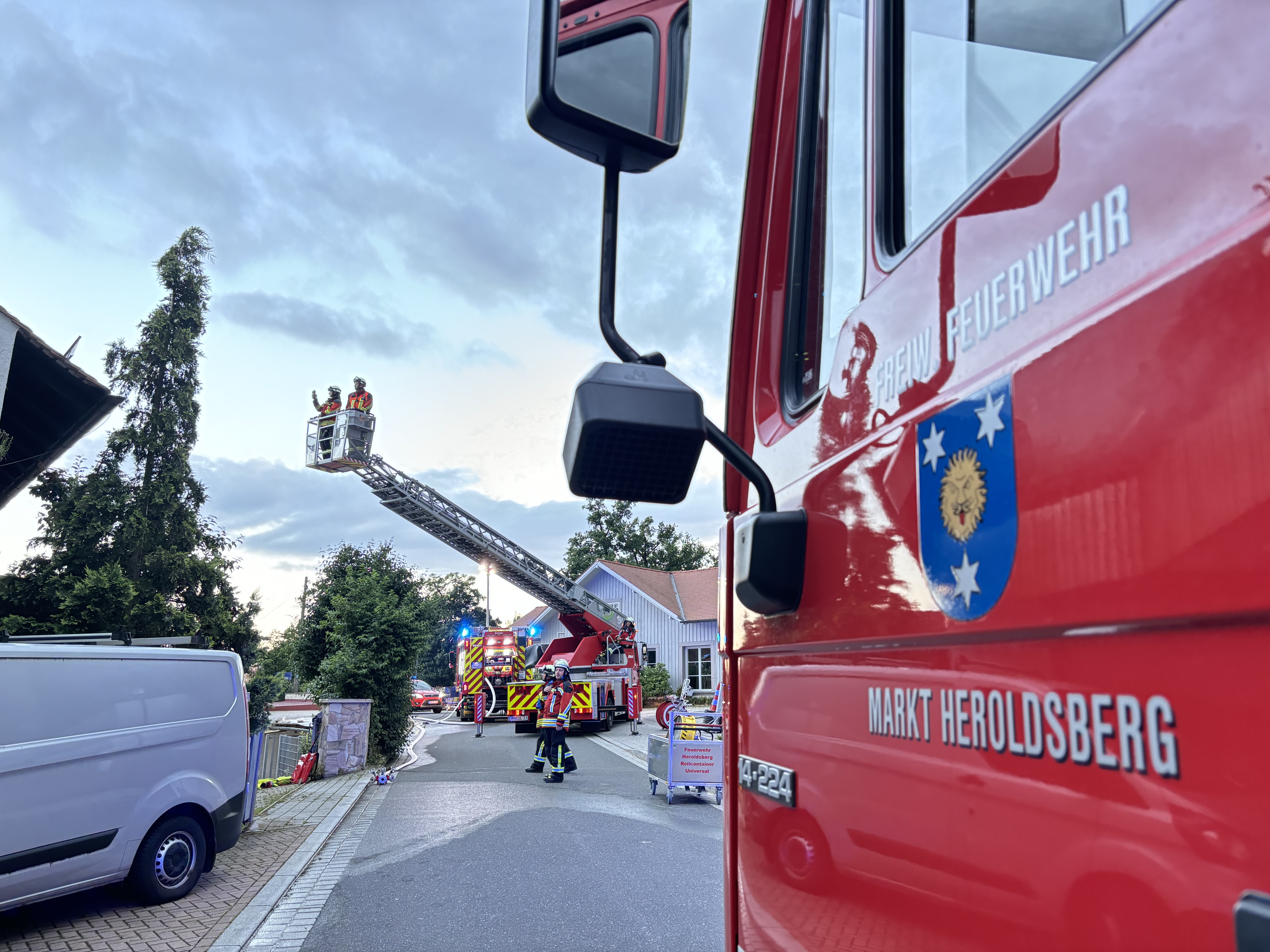 24-07-04 21-03-19 7928.jpg